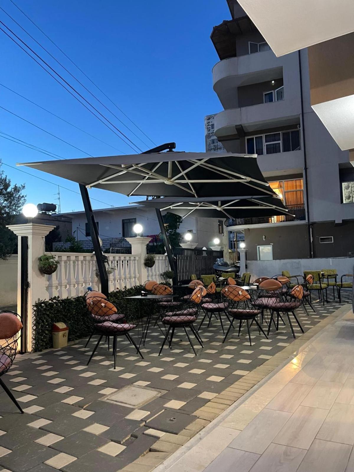 Hotel Vila Dedej Дуррес Екстер'єр фото