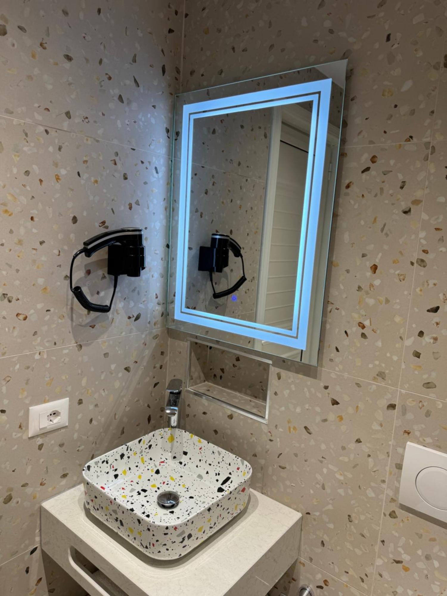 Hotel Vila Dedej Дуррес Екстер'єр фото