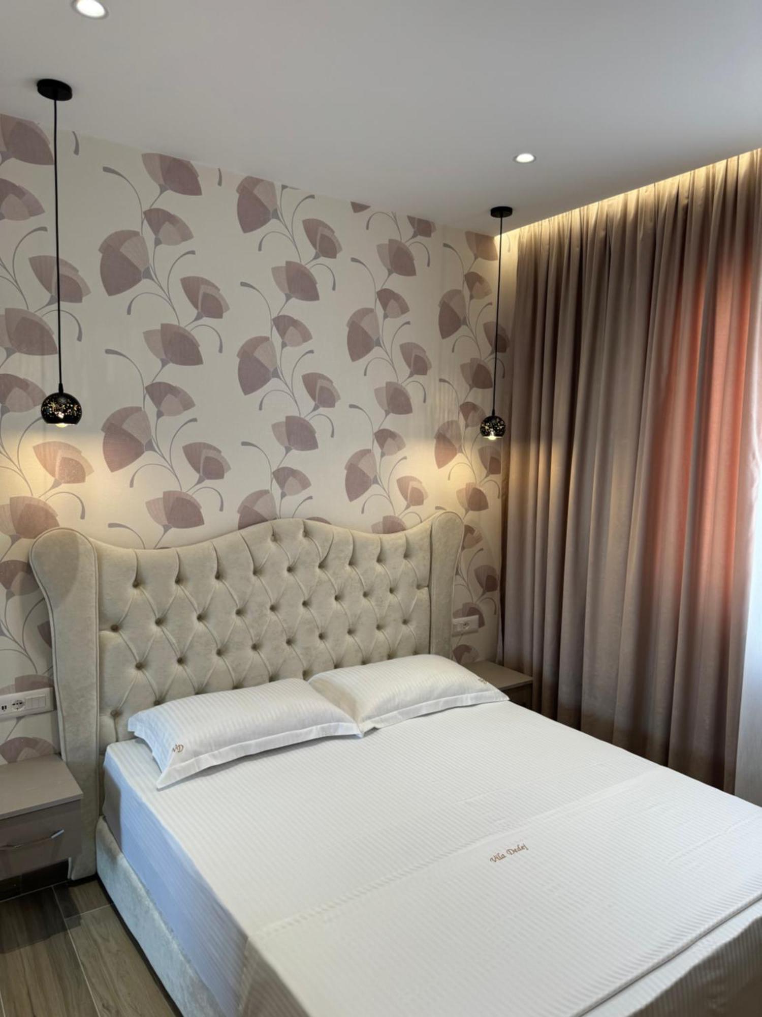 Hotel Vila Dedej Дуррес Екстер'єр фото