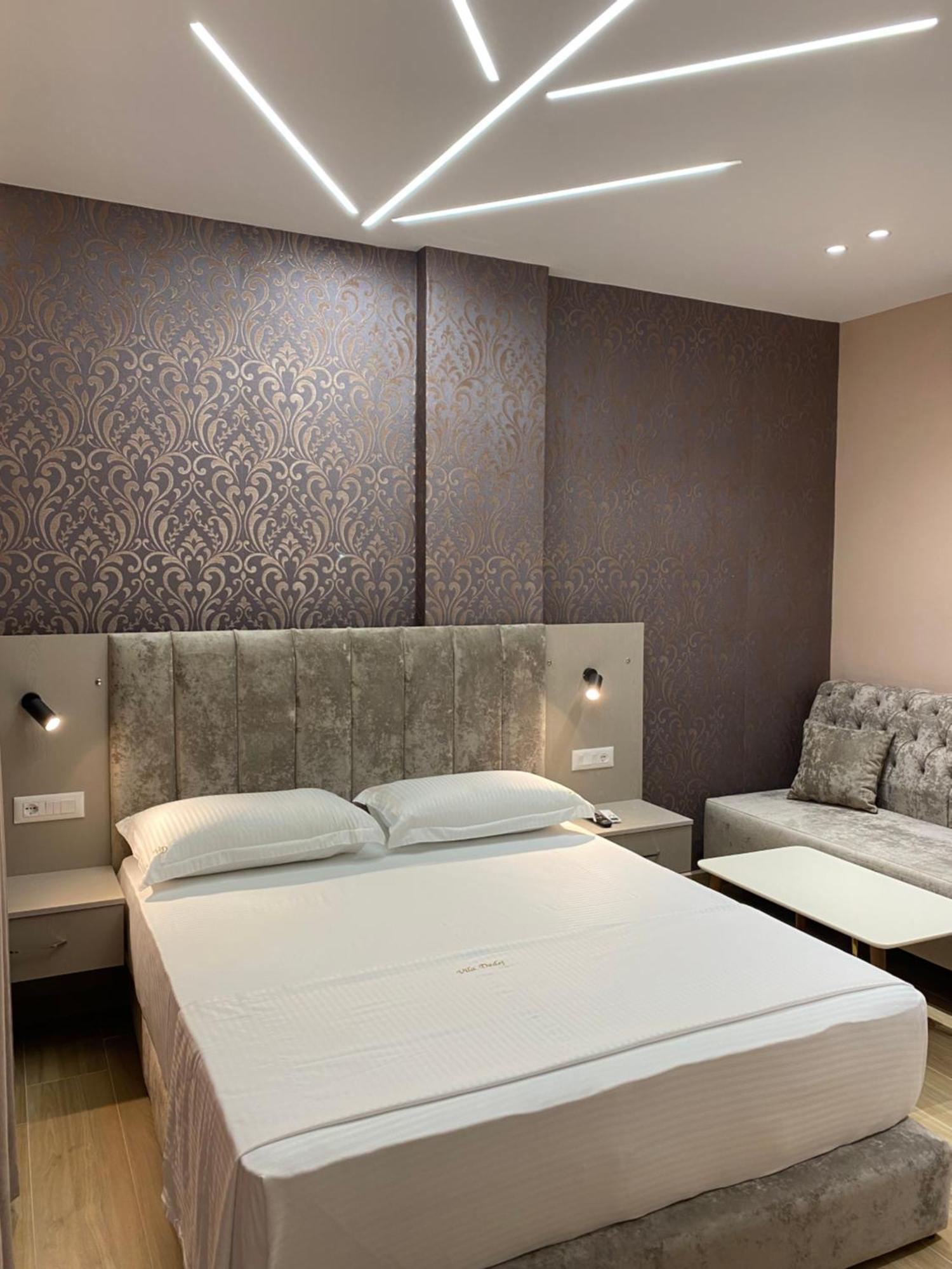 Hotel Vila Dedej Дуррес Екстер'єр фото